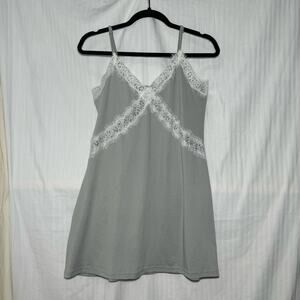Nanette Lepore Nightgown Slip Women’s Size Large Lace Trim Lingerie Feminine
